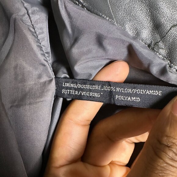 Men's Classic Black Chinos - Picture 4 of 16